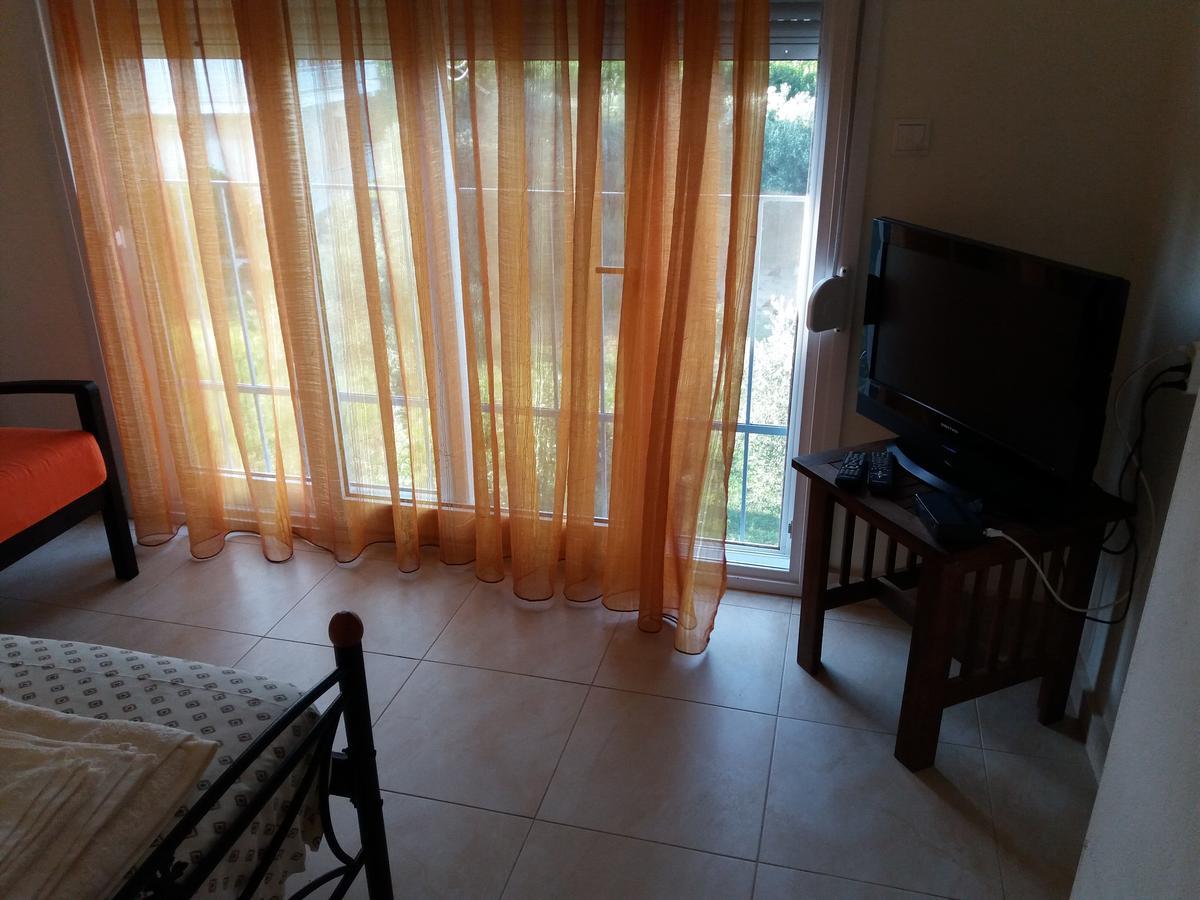 Dimitrios Apartments Sotiritsa Bagian luar foto
